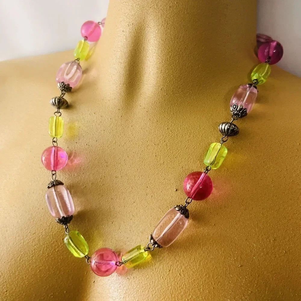 Vintage Lucite Fruit Salad Necklace Pink Shades Green Chunky Bubble Beads Silve